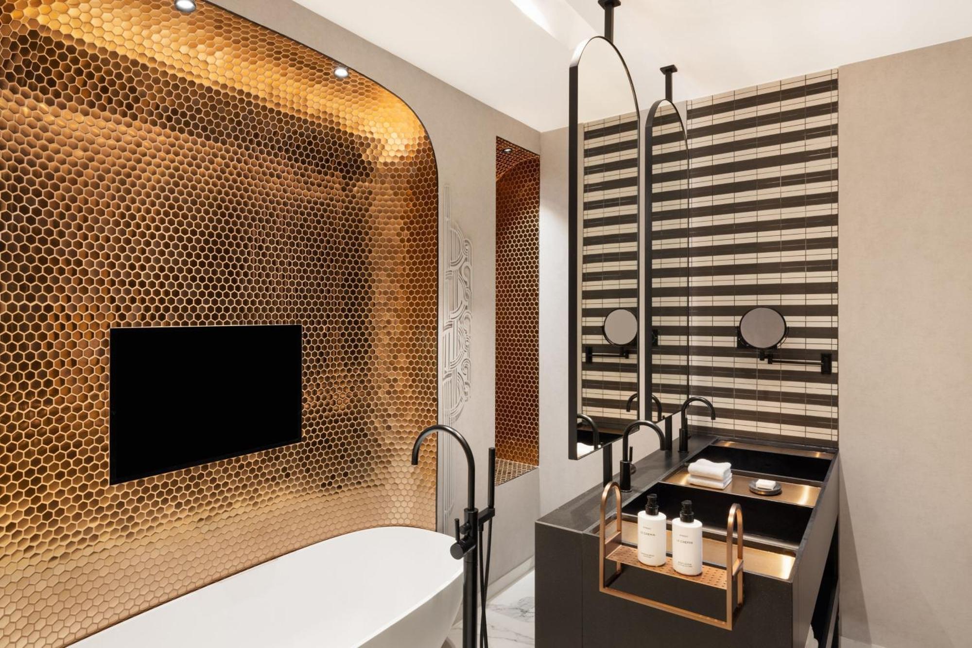 Paragraph Freedom Square, A Luxury Collection Hotel, Tbilisi Exterior foto